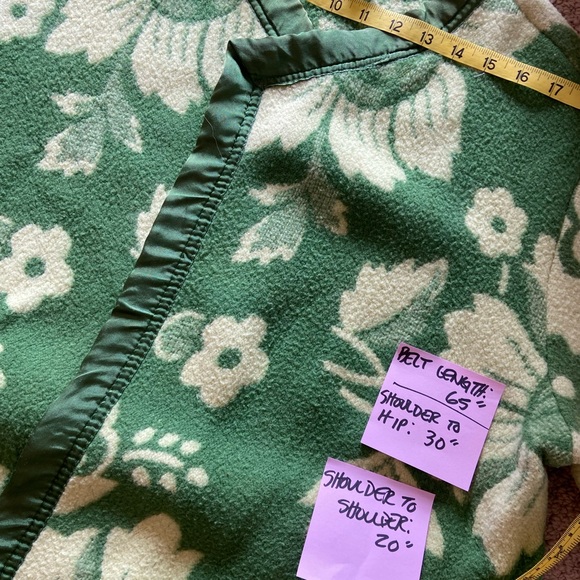 Green Blanket Wrap Coat - Picture 6 of 6